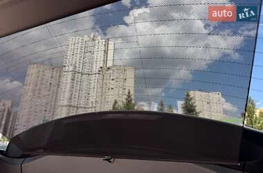 Внедорожник / Кроссовер Audi Q8 2021 в 
