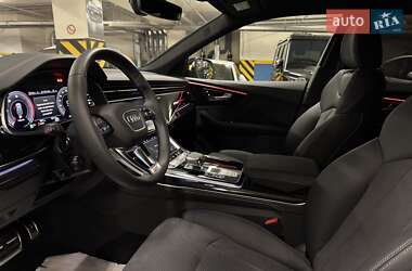 Внедорожник / Кроссовер Audi Q8 2024 в 