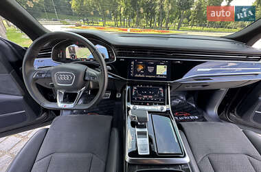Внедорожник / Кроссовер Audi Q8 2021 в 
