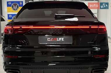 Внедорожник / Кроссовер Audi Q8 2025 в 