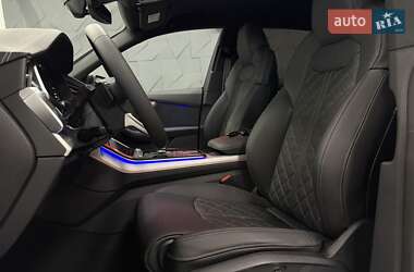 Внедорожник / Кроссовер Audi Q8 2025 в 