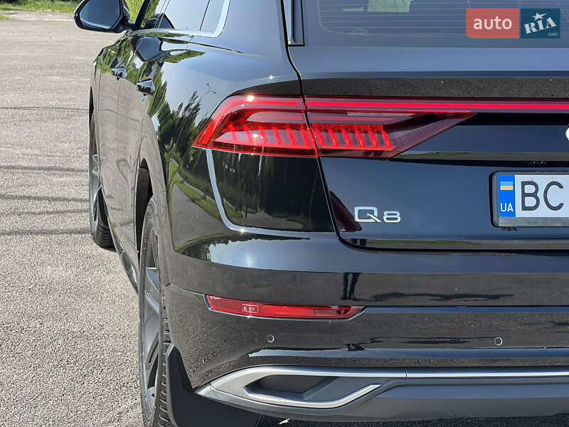 Внедорожник / Кроссовер Audi Q8 2018 в Львове