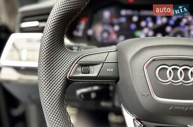 Позашляховик / Кросовер Audi Q8 2025 в 
