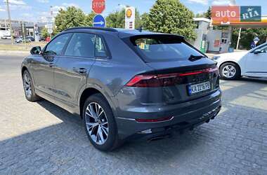 Внедорожник / Кроссовер Audi Q8 2025 в 