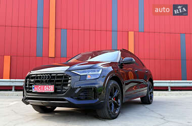 Внедорожник / Кроссовер Audi Q8 2019 в 