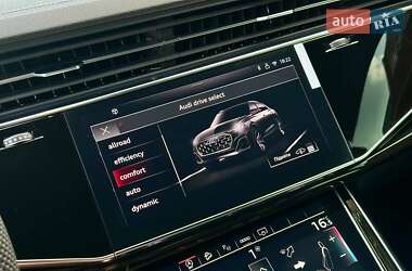 Внедорожник / Кроссовер Audi Q8 2025 в 