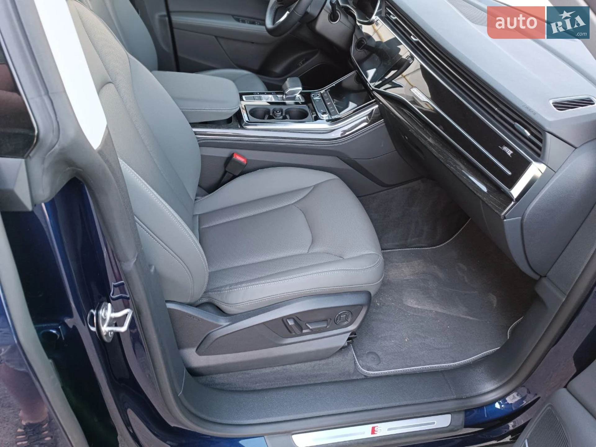 2021 Audi Q8 - мініатюра 21