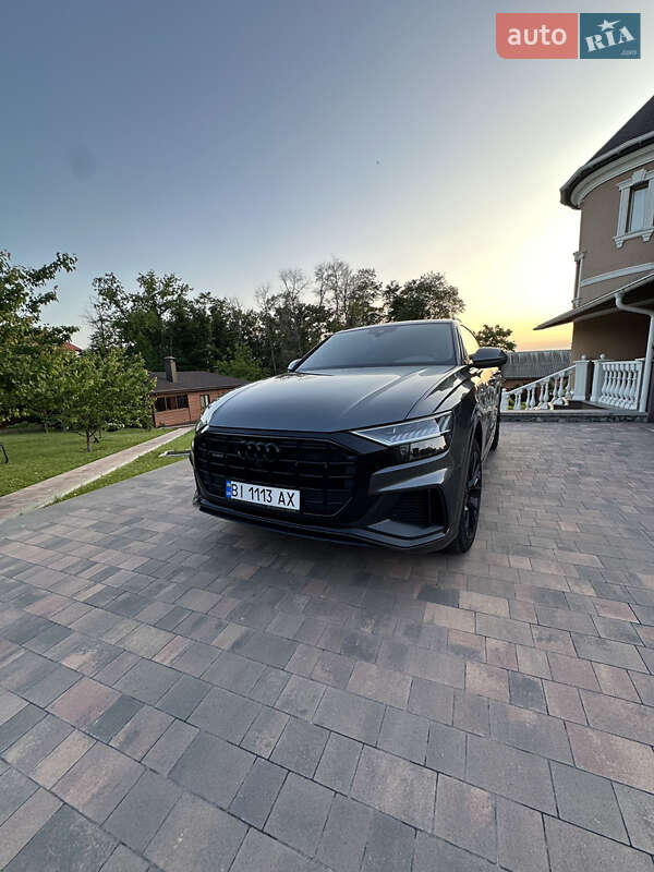 Внедорожник / Кроссовер Audi Q8 2020 в Полтаве