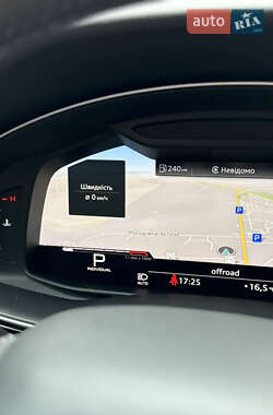 Внедорожник / Кроссовер Audi Q8 2018 в 