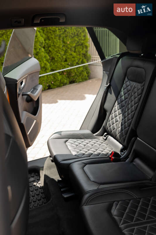 Внедорожник / Кроссовер Audi Q8 2018 в Черновцах фото 22 Внедорожник / Кроссовер Audi Q8 2018 в Черновцах