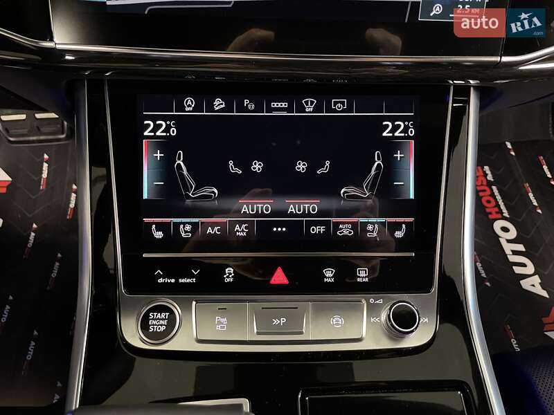 Позашляховик / Кросовер Audi Q8 2024 в Львові