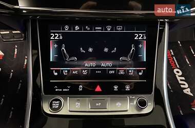 Позашляховик / Кросовер Audi Q8 2024 в 