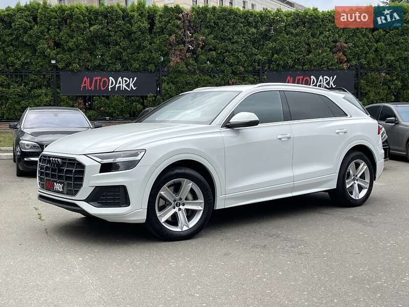 Audi Q8 2021