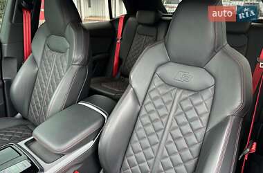 Внедорожник / Кроссовер Audi Q8 2024 в 