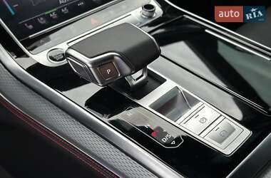 Внедорожник / Кроссовер Audi Q8 2024 в 