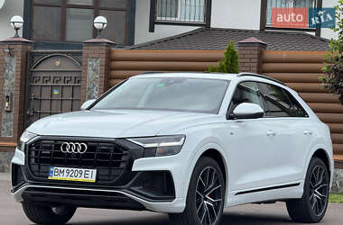 Внедорожник / Кроссовер Audi Q8 2020 в 