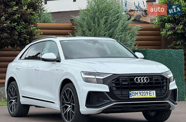 Внедорожник / Кроссовер Audi Q8 2020 в 