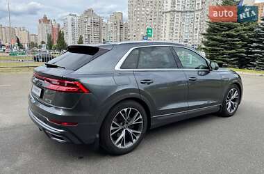 Внедорожник / Кроссовер Audi Q8 2018 в 