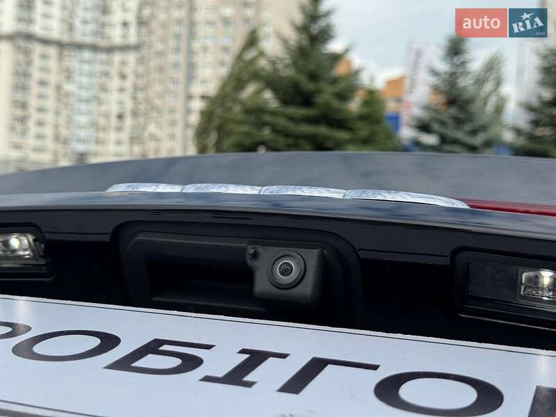 Внедорожник / Кроссовер Audi Q8 2018 в Киеве