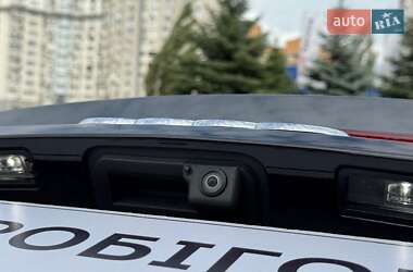 Внедорожник / Кроссовер Audi Q8 2018 в 