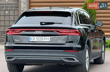 Внедорожник / Кроссовер Audi Q8 2019 в 