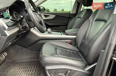 Внедорожник / Кроссовер Audi Q8 2019 в 