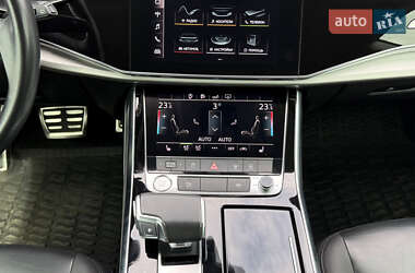 Внедорожник / Кроссовер Audi Q8 2019 в 