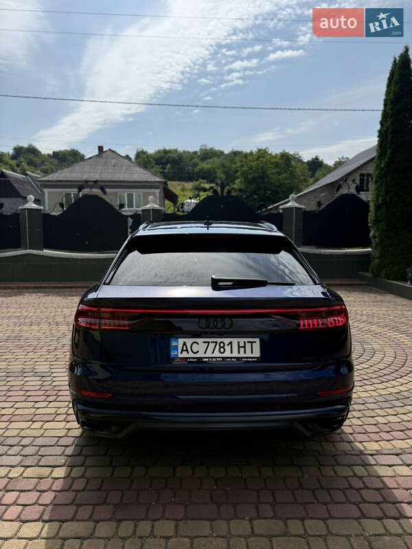 Внедорожник / Кроссовер Audi Q8 2019 в Виноградове