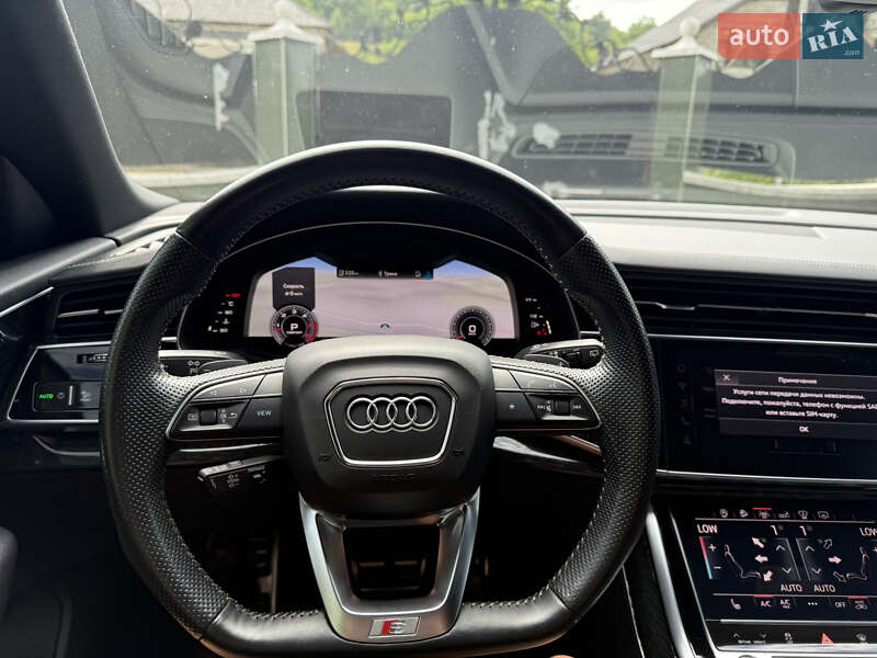 Внедорожник / Кроссовер Audi Q8 2019 в Виноградове