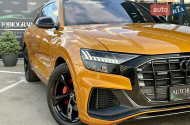 Внедорожник / Кроссовер Audi Q8 2018 в 