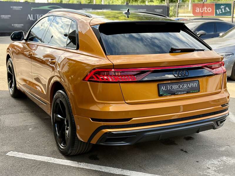 Внедорожник / Кроссовер Audi Q8 2018 в Киеве