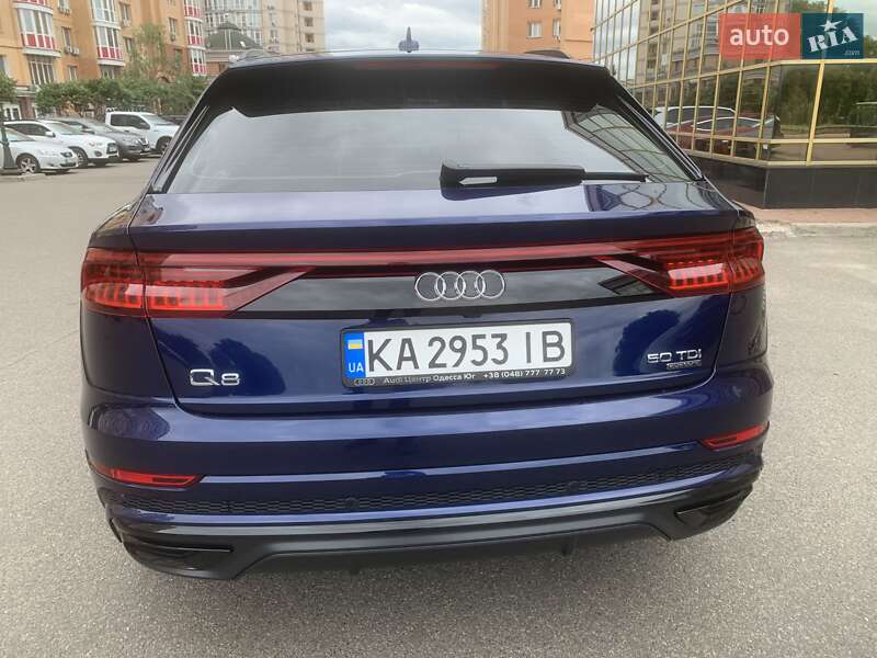 Внедорожник / Кроссовер Audi Q8 2019 в Киеве
