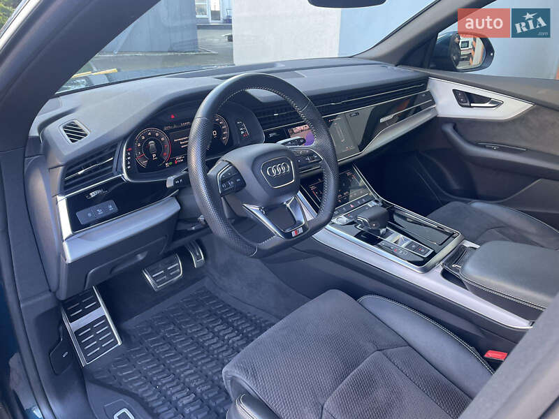 Позашляховик / Кросовер Audi Q8 2019 в Одесі