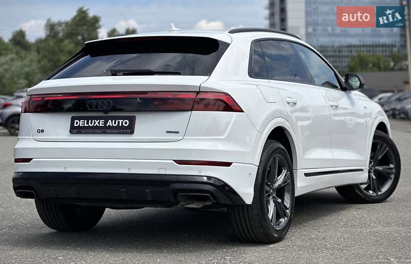 Позашляховик / Кросовер Audi Q8 2025 в Києві
