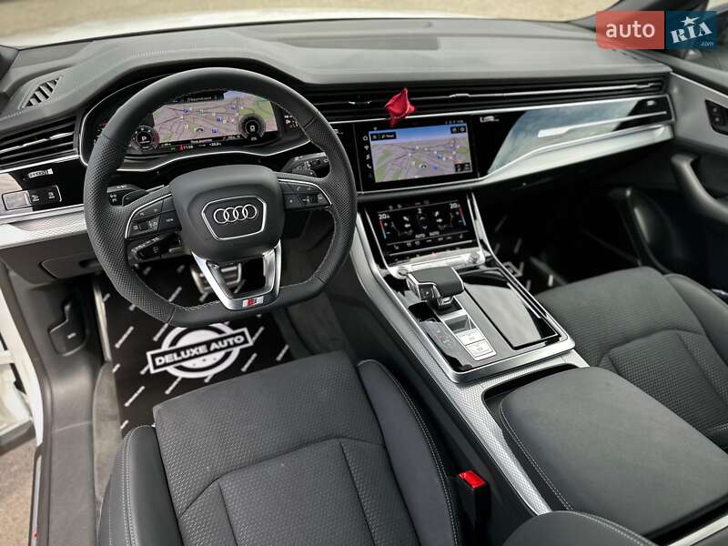 Позашляховик / Кросовер Audi Q8 2025 в Києві