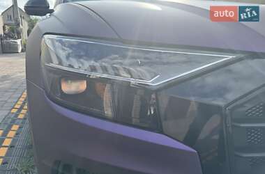 Внедорожник / Кроссовер Audi Q8 2021 в 