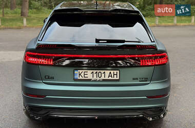 Внедорожник / Кроссовер Audi Q8 2018 в 