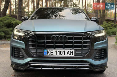 Внедорожник / Кроссовер Audi Q8 2018 в 
