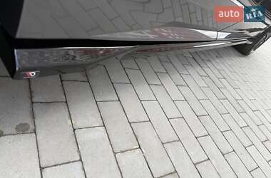 Внедорожник / Кроссовер Audi Q8 2020 в 