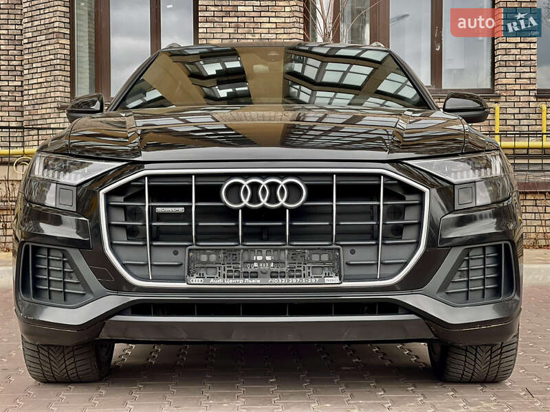 Audi Q8 2021