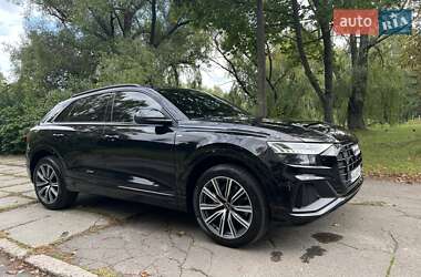 Позашляховик / Кросовер Audi Q8 2020 в Києві