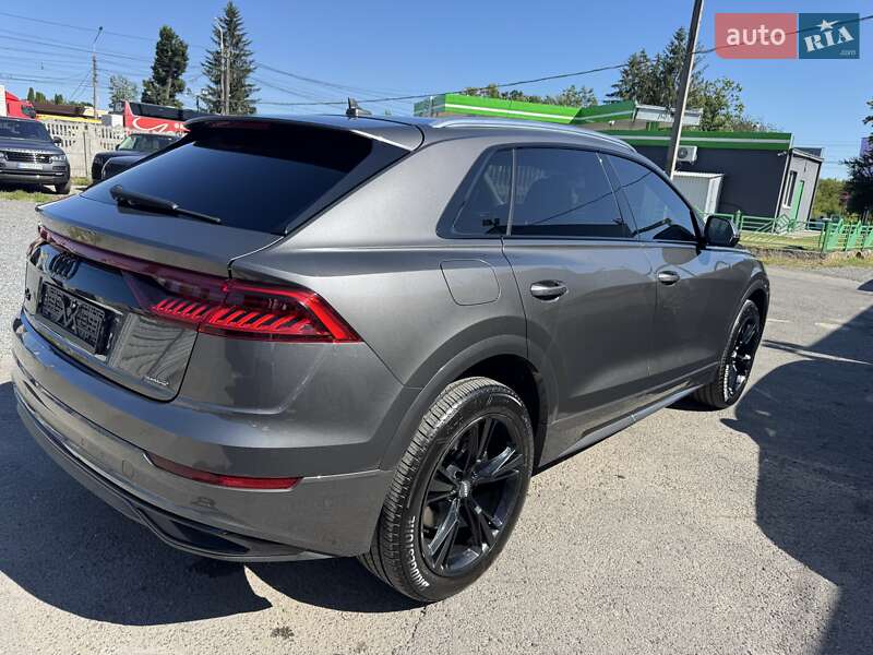 Внедорожник / Кроссовер Audi Q8 2018 в Тернополе