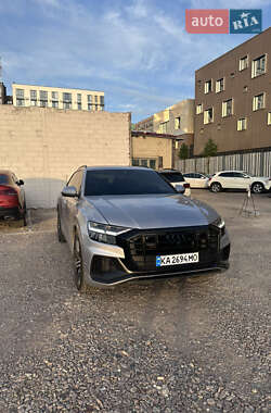 Позашляховик / Кросовер Audi Q8 2019 в 