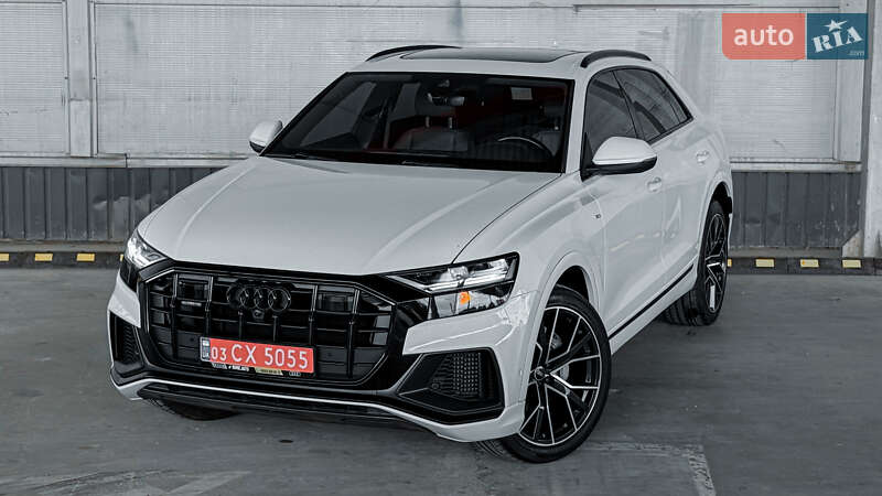 Внедорожник / Кроссовер Audi Q8 2019 в Ровно