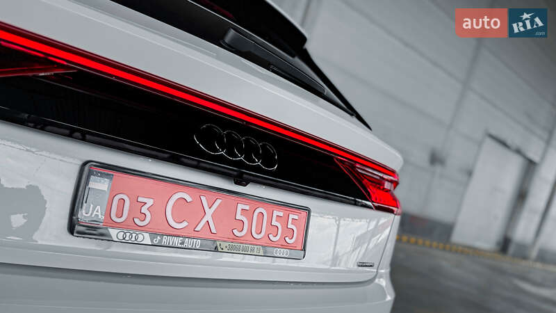 Внедорожник / Кроссовер Audi Q8 2019 в Ровно