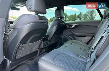 Внедорожник / Кроссовер Audi Q8 2025 в 