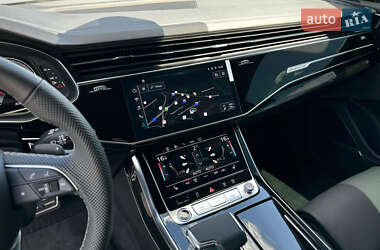 Внедорожник / Кроссовер Audi Q8 2025 в 