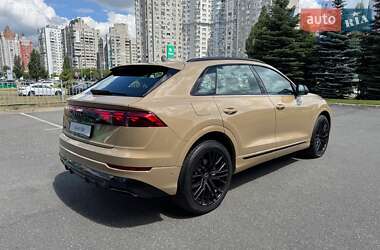 Внедорожник / Кроссовер Audi Q8 2024 в 