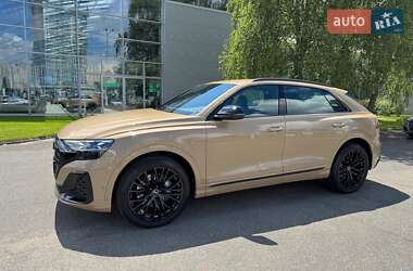 Внедорожник / Кроссовер Audi Q8 2024 в 