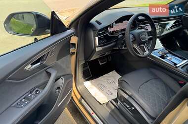 Внедорожник / Кроссовер Audi Q8 2024 в 